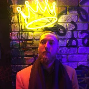 Meet your Posher, Colin